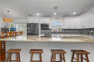 7749 Victoria Cove Ct, Fort Myers, FL 33908 - Photo 5