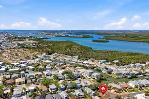 245 Madison Ct, Fort Myers Beach, FL 33931 - Photo 7