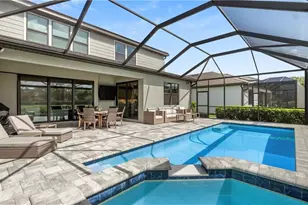 10428 Ventana Ln, Naples, FL 34120 - Photo 35