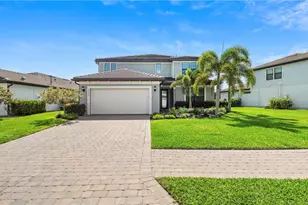 10428 Ventana Ln, Naples, FL 34120 - Photo 1