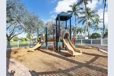 14760 Donatello Ct, Bonita Springs, FL 34135 - Photo 25