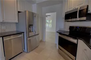 7681 Sicilia Ct, Naples, FL 34114 - Photo 13