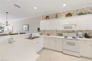 4834 Hampshire Ct, Naples, FL 34112 - Photo 17