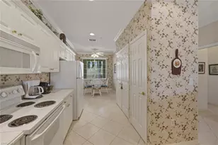 4834 Hampshire Ct, Naples, FL 34112 - Photo 21