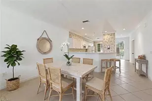 4834 Hampshire Ct, Naples, FL 34112 - Photo 11