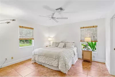 3360 2nd Ave NE, Naples, FL 34120 - Photo 11