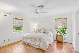 3360 2nd Ave NE, Naples, FL 34120 - Photo 11