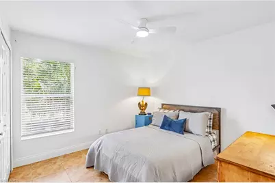 3360 2nd Ave NE, Naples, FL 34120 - Photo 17