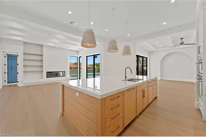 207 Monterey Dr, Naples, FL 34119 - Photo 11