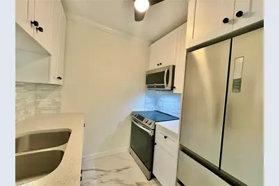 473 12th Ave S #B7, Naples, FL 34102 - Photo 5