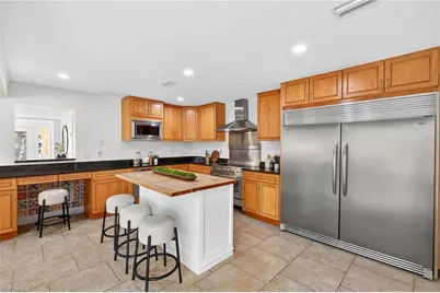 407 Parkway Ct, Fort Myers, FL 33919 - Photo 5