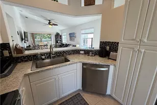 26699 Little John Ct, Bonita Springs, FL 34135 - Photo 7