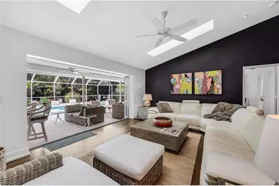 183 Edgemere Way S, Naples, FL 34105 - Photo 5