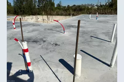 1101 NW 31st Pl, Cape Coral, FL 33993 - Photo 5