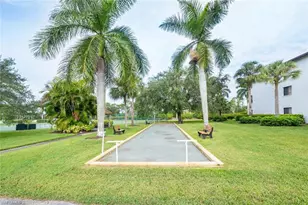 7260 Coventry Ct, Naples, FL 34104 - Photo 29