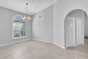 10631 Regent Cir, Naples, FL 34109 - Photo 7