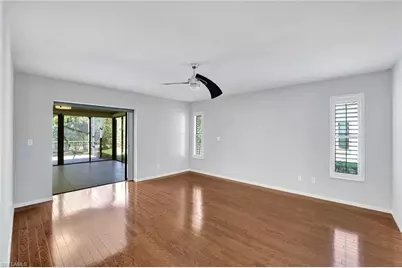 10631 Regent Cir, Naples, FL 34109 - Photo 9