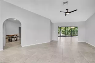 10631 Regent Cir, Naples, FL 34109 - Photo 3