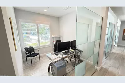 750 11th St S #101, Naples, FL 34102 - Photo 5