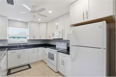 600 Valley Stream Dr #F9, Naples, FL 34113 - Photo 19