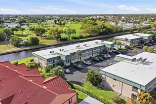 600 Valley Stream Dr, Naples, FL 34113 - Photo 7