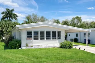 26110 Princess Ln, Bonita Springs, FL 34135 - Photo 29