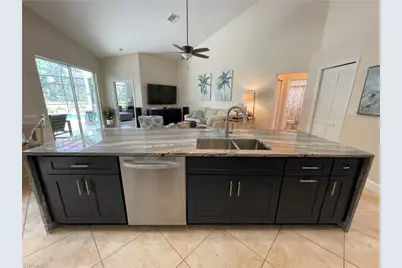 25260 Bay Cedar Dr, Bonita Springs, FL 34134 - Photo 7