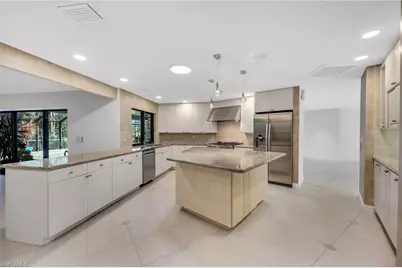 13024 Valewood Dr, Naples, FL 34119 - Photo 11