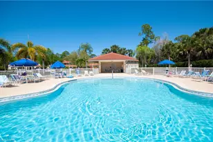 515 Gabriel Cir, Naples, FL 34104 - Photo 23