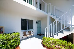 515 Gabriel Cir, Naples, FL 34104 - Photo 1