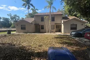 3953 Pearl St, Fort Myers, FL 33916 - Photo 1