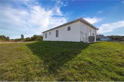 2700 49th St SW, Lehigh Acres, FL 33976 - Photo 23