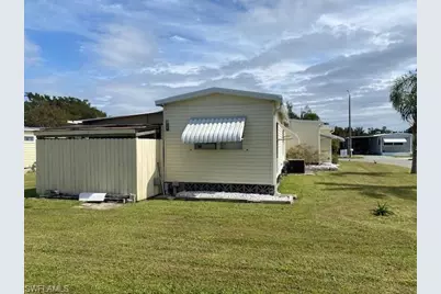 2727 Indianwood Dr, North Fort Myers, FL 33917 - Photo 3