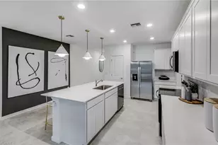 1570 Lake Jessup Cir, Cape Coral, FL 33909 - Photo 9