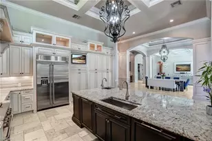 7562 Cordoba Cir, Naples, FL 34109 - Photo 11