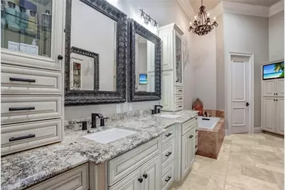 7562 Cordoba Cir, Naples, FL 34109 - Photo 25