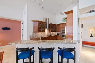 433 Crestwood Ln, Naples, FL 34113 - Photo 17