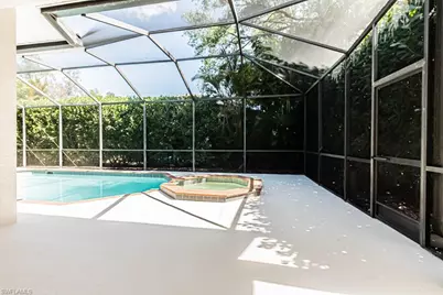 241 Palmetto Dunes Cir, Naples, FL 34113 - Photo 29