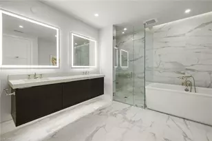 495 5th St S, Naples, FL 34102 - Photo 23