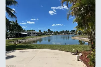 1343 Amethyst Lake Ln, Naples, FL 34114 - Photo 3