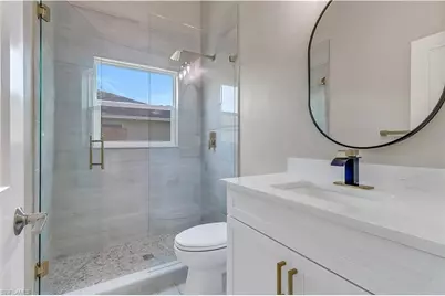 270 Madison Dr, Naples, FL 34110 - Photo 23