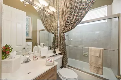 6347 Old Mahogany Ct, Naples, FL 34109 - Photo 9