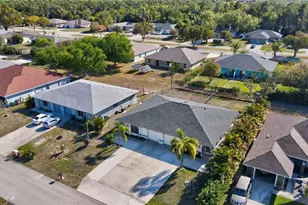 1413/1415 SE 23rd Pl, Cape Coral, FL 33990 - Photo 49