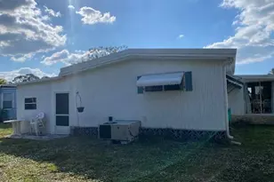 2738 Indianwood Dr, North Fort Myers, FL 33917 - Photo 5