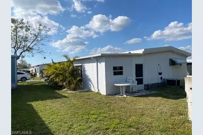 2738 Indianwood Dr, North Fort Myers, FL 33917 - Photo 7
