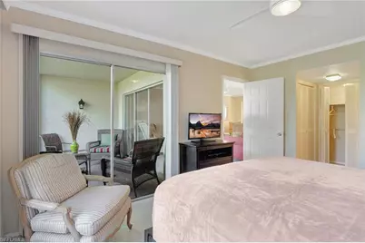 750 Mooring Ln #105, Naples, FL 34102 - Photo 15