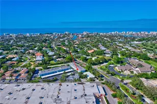 750 Mooring Ln, Naples, FL 34102 - Photo 1