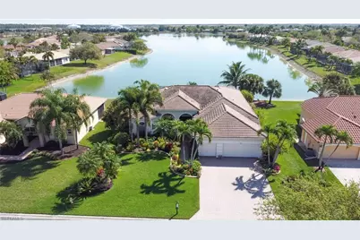 1034 Port Orange Way, Naples, FL 34120 - Photo 3