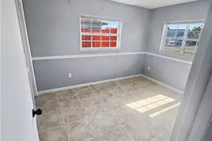 7658 Laurel Valley Rd, Fort Myers, FL 33967 - Photo 9