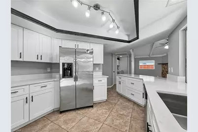 7658 Laurel Valley Rd, Fort Myers, FL 33967 - Photo 5